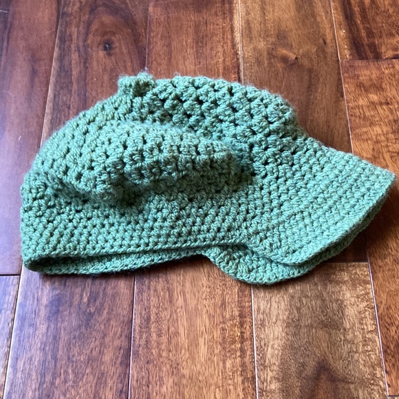 Green Knit Cap- Handmade in Peru - Picture 5 of 5